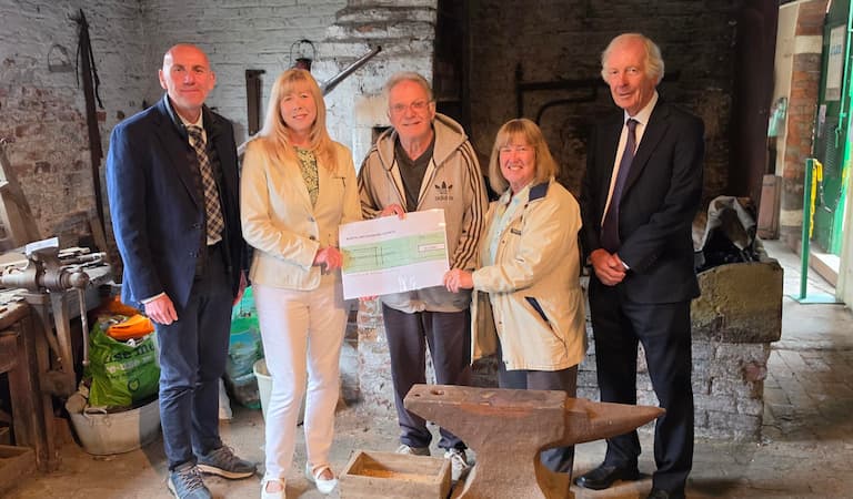 Group picture at the Old Smithy in Owsten Ferry